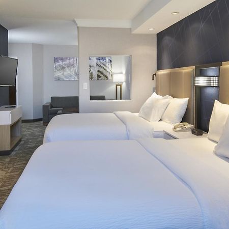 Springhill Suites Detroit Саутфилд Екстериор снимка