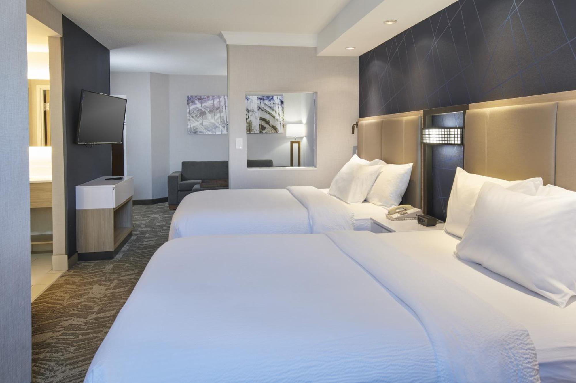 Springhill Suites Detroit Саутфилд Екстериор снимка