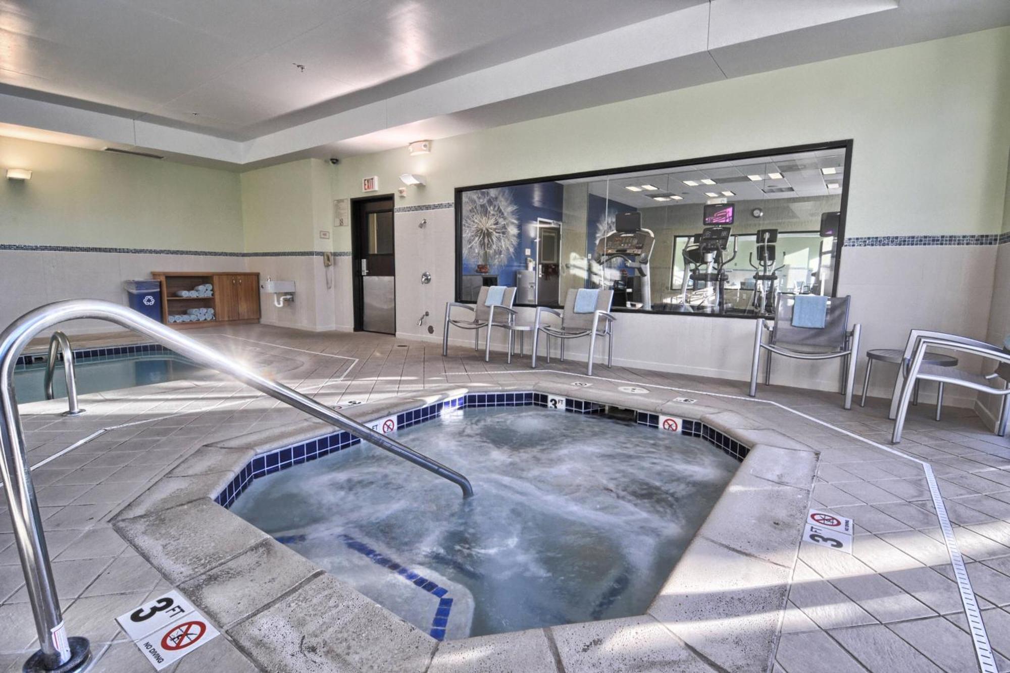 Springhill Suites Detroit Саутфилд Екстериор снимка