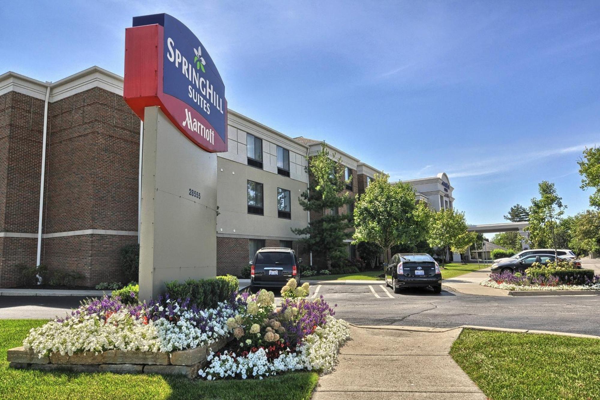 Springhill Suites Detroit Саутфилд Екстериор снимка
