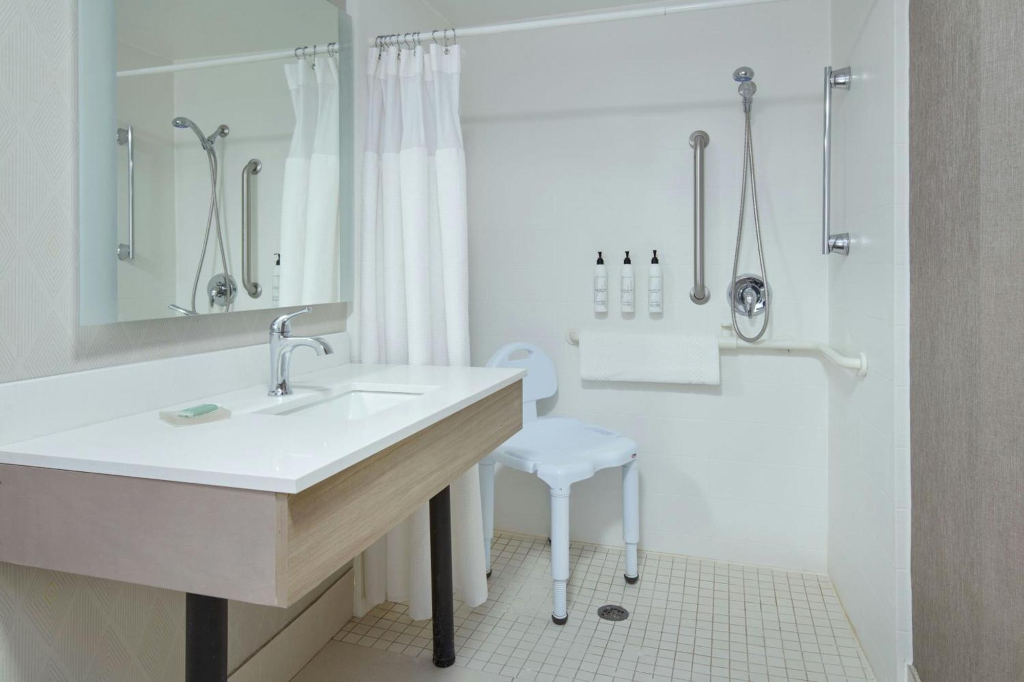 Springhill Suites Detroit Саутфилд Екстериор снимка