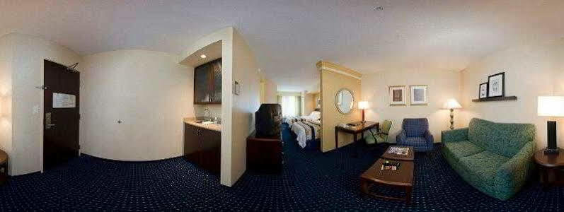 Springhill Suites Detroit Саутфилд Екстериор снимка